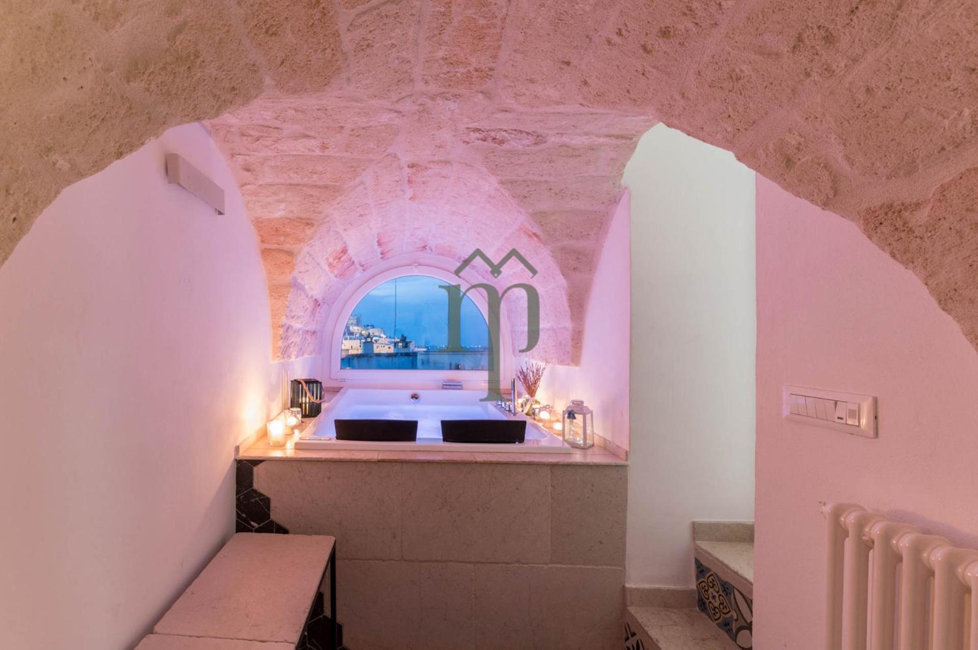 Dimora Matteotti By Meravigliosa Puglia Realestate Ostuni Bagian luar foto